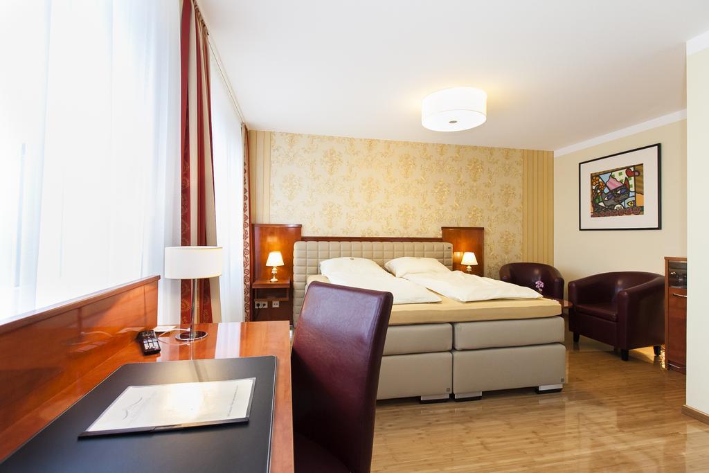 Hotel Am Berliner Platz 랑엔펠트 객실 사진